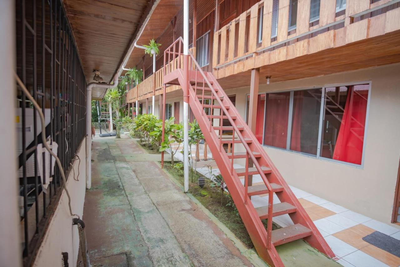 Rio Danta Hostel La Fortuna Екстериор снимка