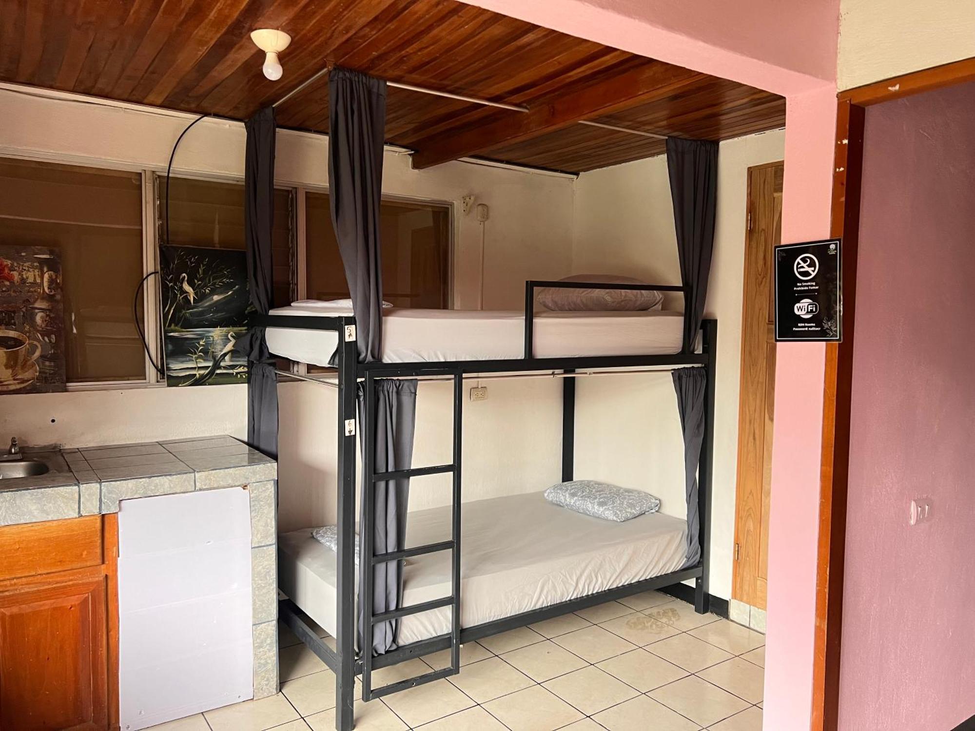 Rio Danta Hostel La Fortuna Екстериор снимка