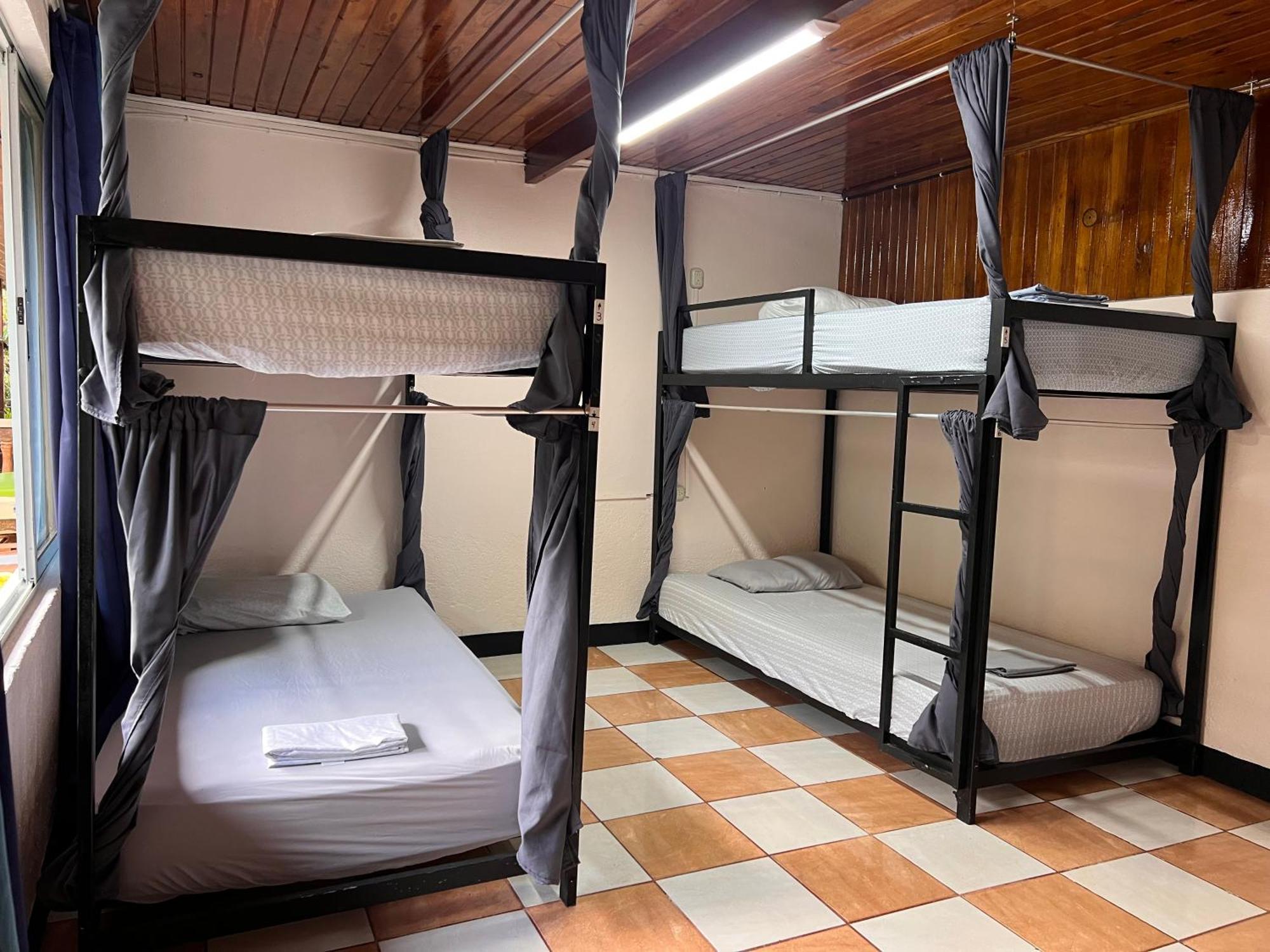 Rio Danta Hostel La Fortuna Екстериор снимка