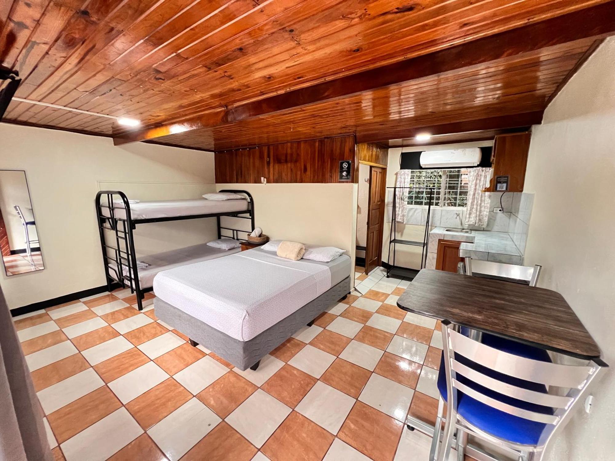 Rio Danta Hostel La Fortuna Екстериор снимка